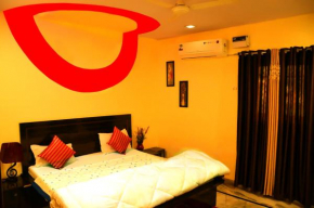 Гостиница Taj Castle A Boutique Homestay  Агра